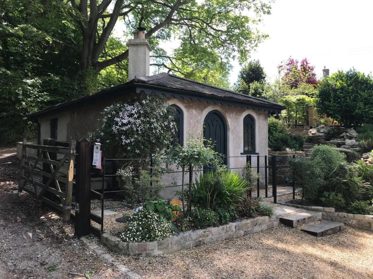Gatekeepers Lodge, Dyrham Park Екстериор снимка